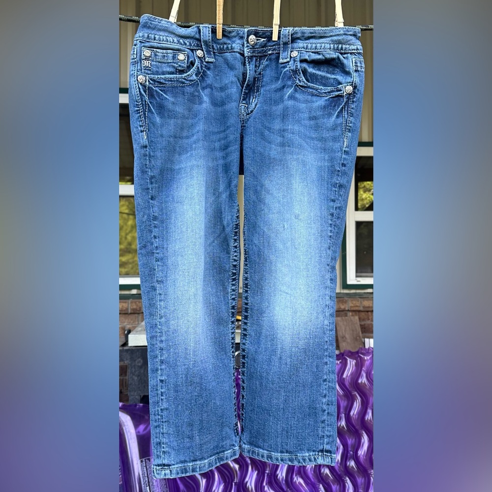 Silver Jeans Cuffed Leg Capri 30” Waist/Regular Length.